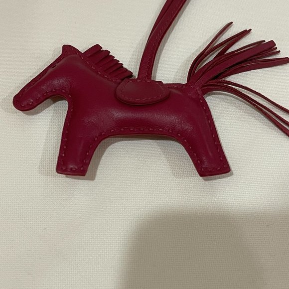 Hermes Handbags - HERMES Milo Lambskin Grigri Rodeo Horse Bag Charm PM Rubis